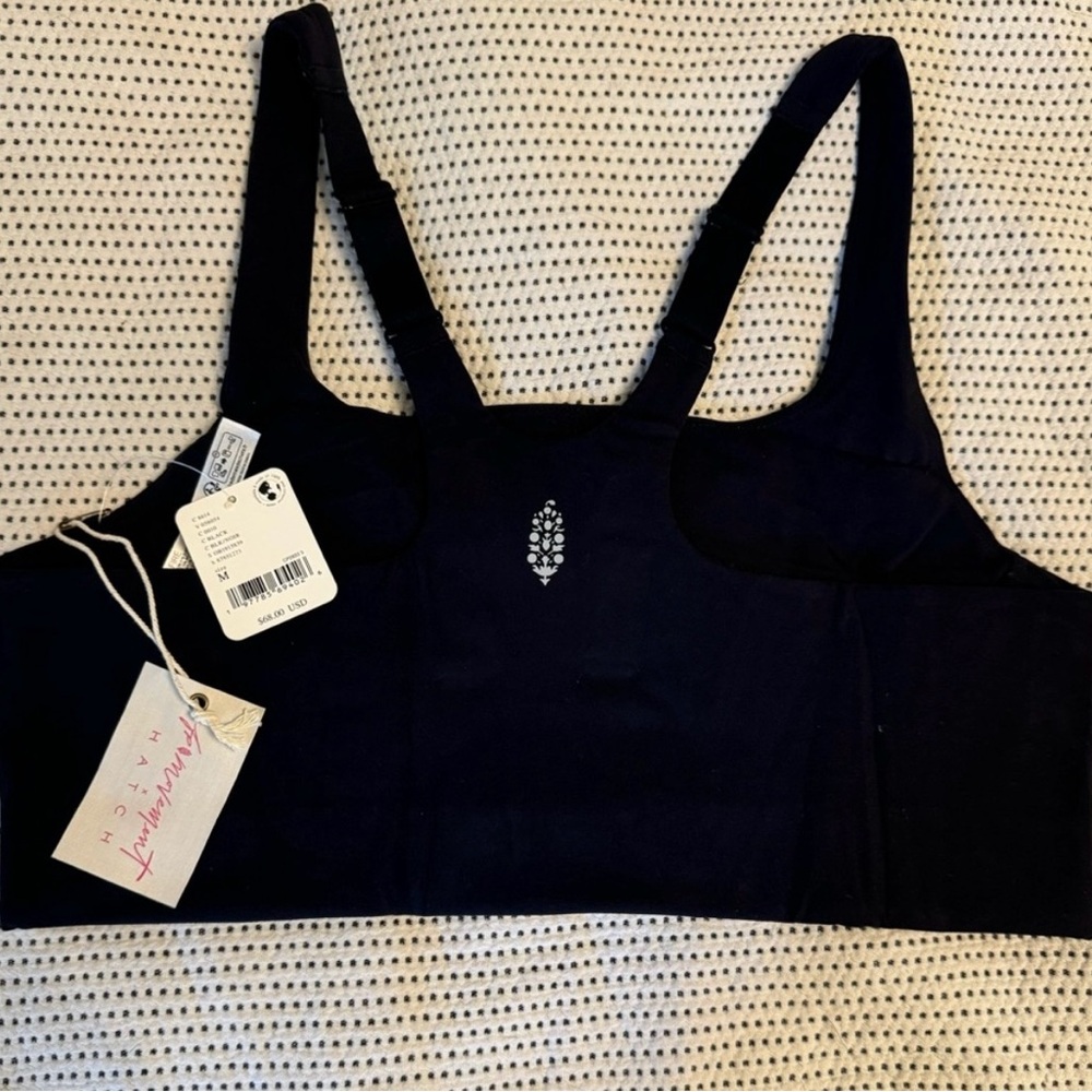 Free People movement x hatch Black Sports Bra medium NWT - Picture 4 of 5